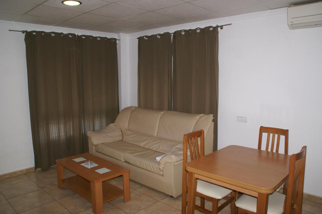 Hotel Sierra Mar La Union Bilik gambar